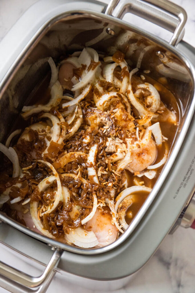 Crockpot French Onion Chicken - Just 5 Ingredients | Easy Dinner Ideas