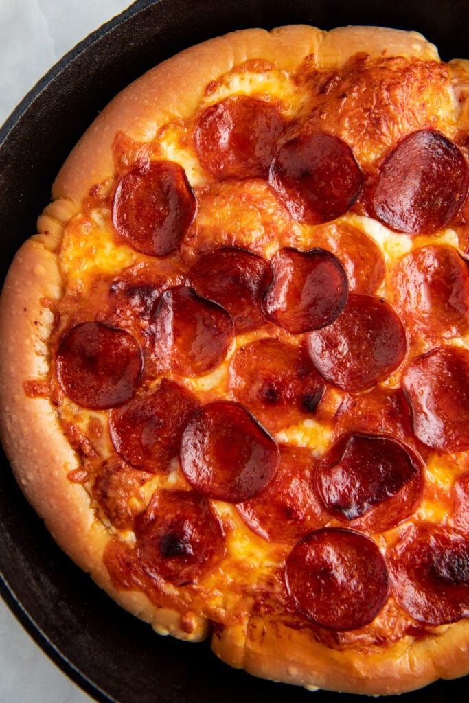 Pepperoni Pizza in a cast iron skillet