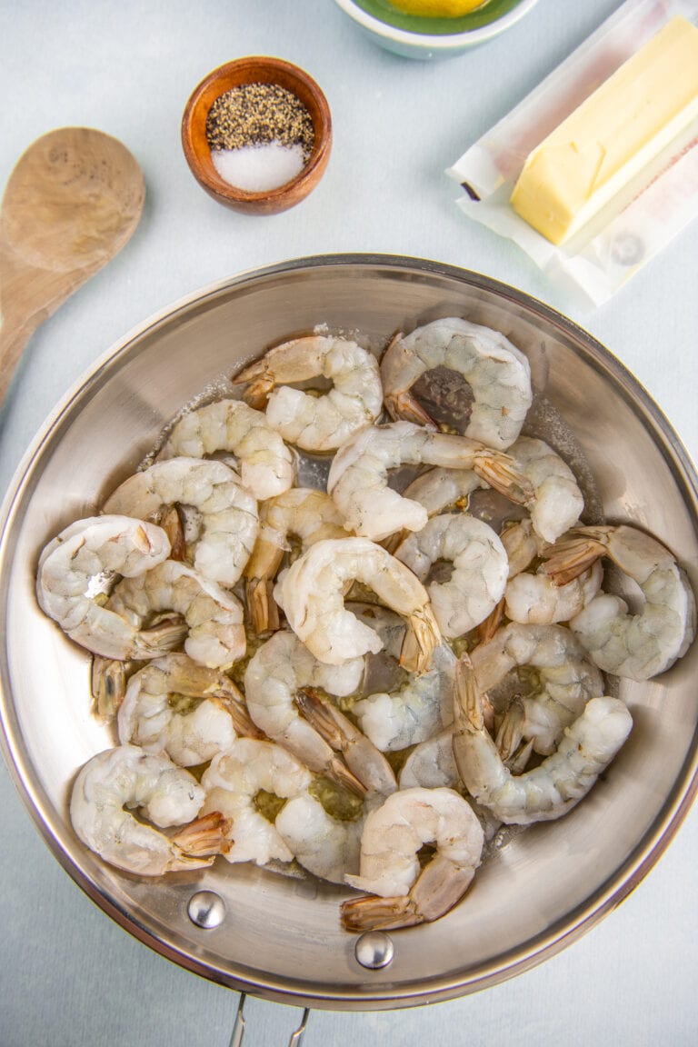 The BEST Garlic Butter Shrimp Easy Dinner Ideas
