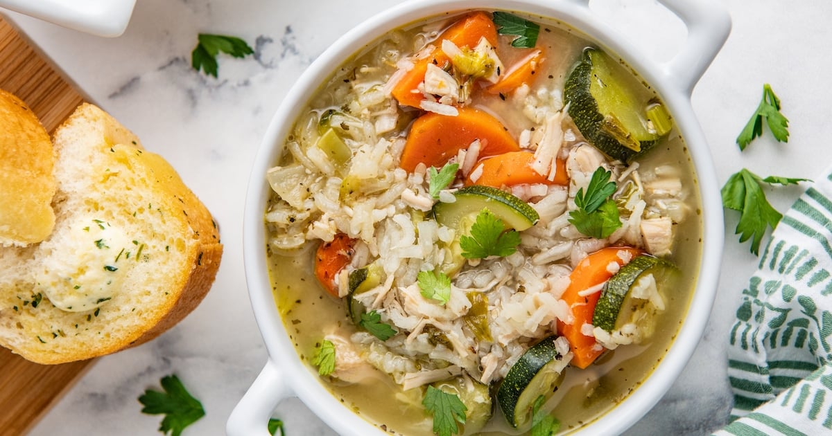 How To Make Spanish Chicken And Rice Soup