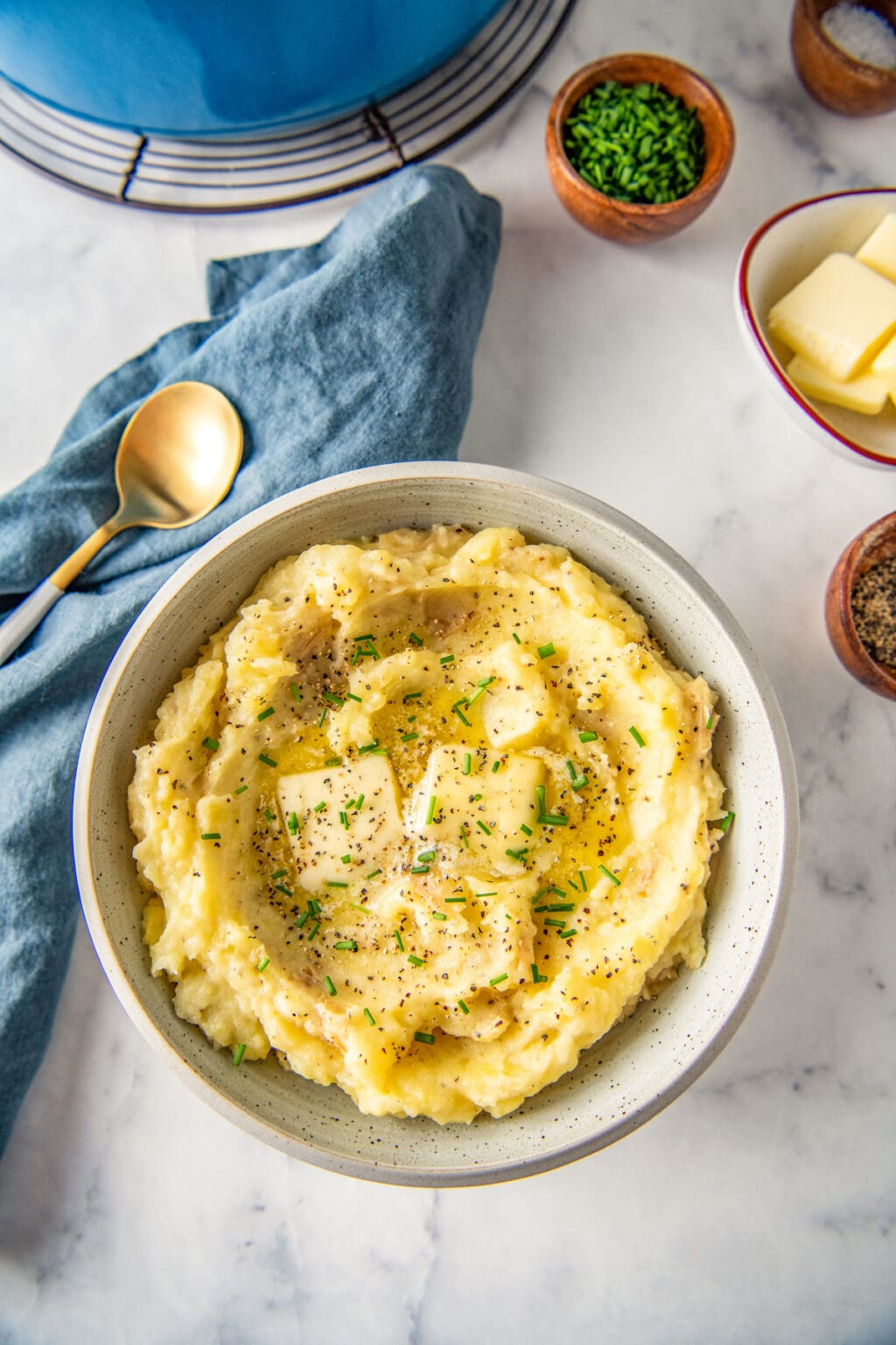 The Best Mashed Potatoes Recipe | Easy Dinner Ideas