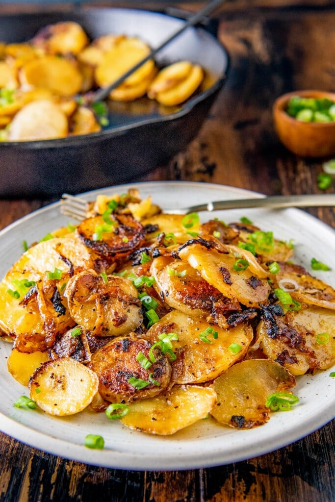 Fried Potatoes and Onions Easy Dinner Ideas