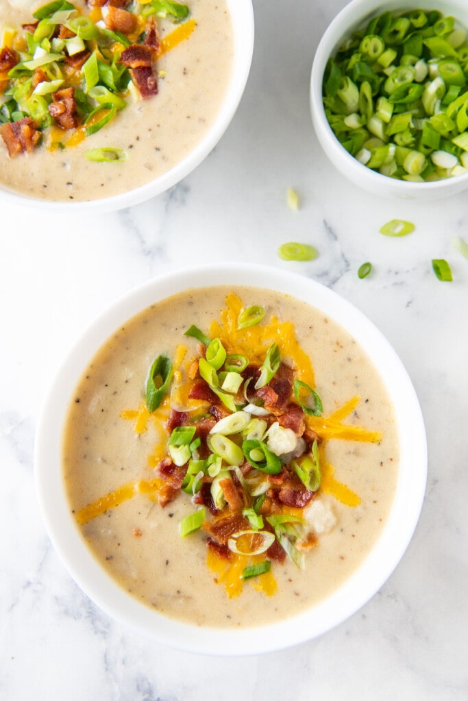 Crockpot Baked Potato Soup | Easy Dinner Ideas