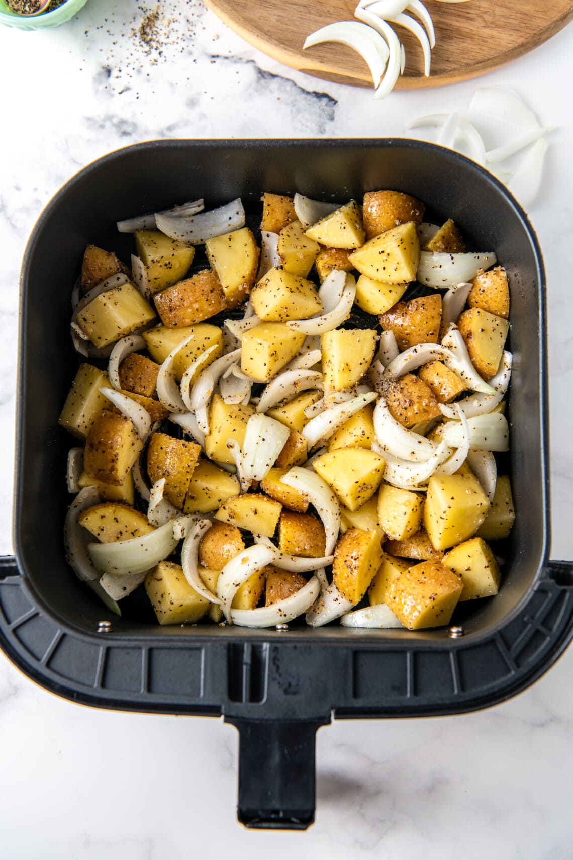 Air Fryer Potatoes and Onions Easy Dinner Ideas