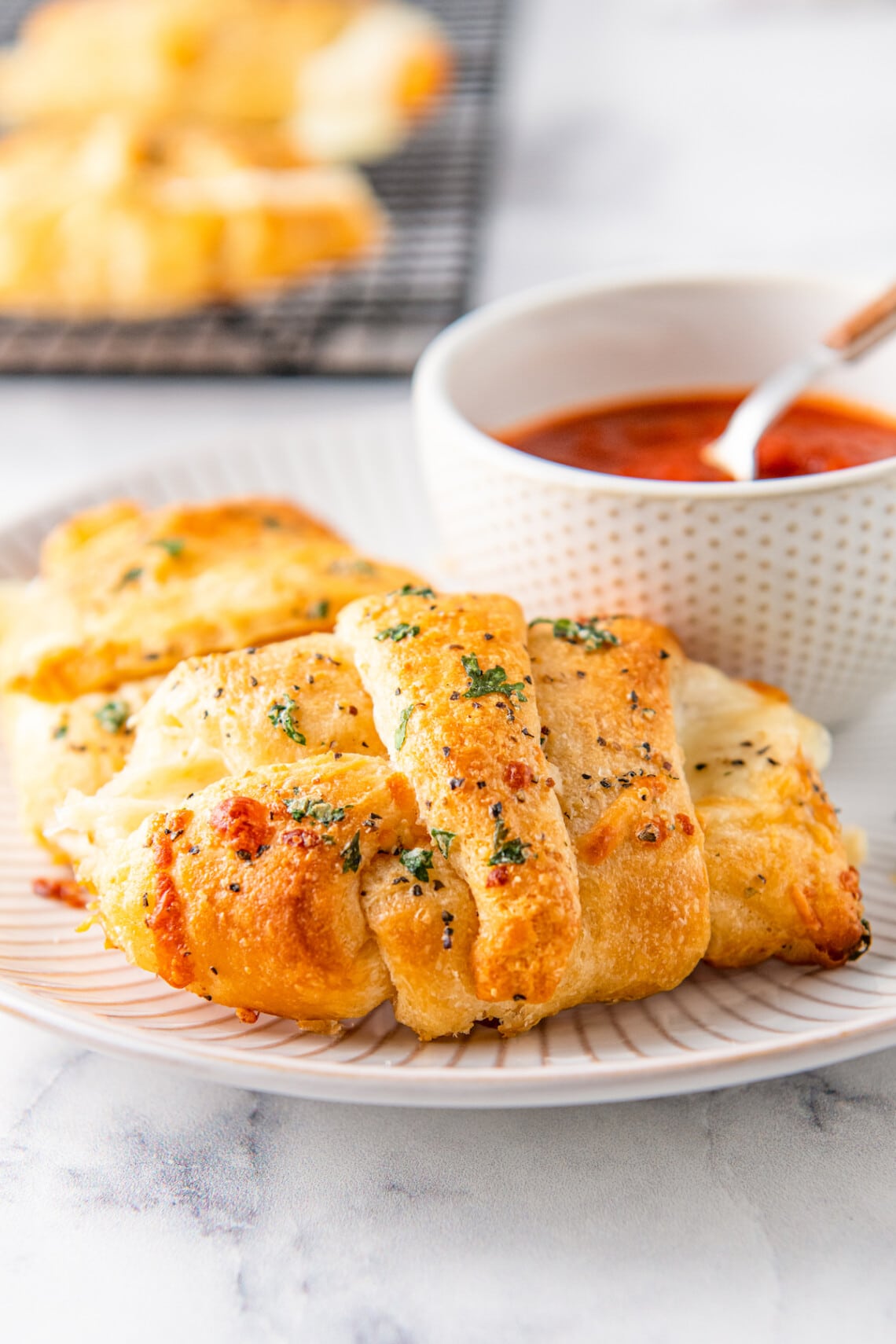 Cheesy Herb Crescent Rolls Easy Dinner Ideas