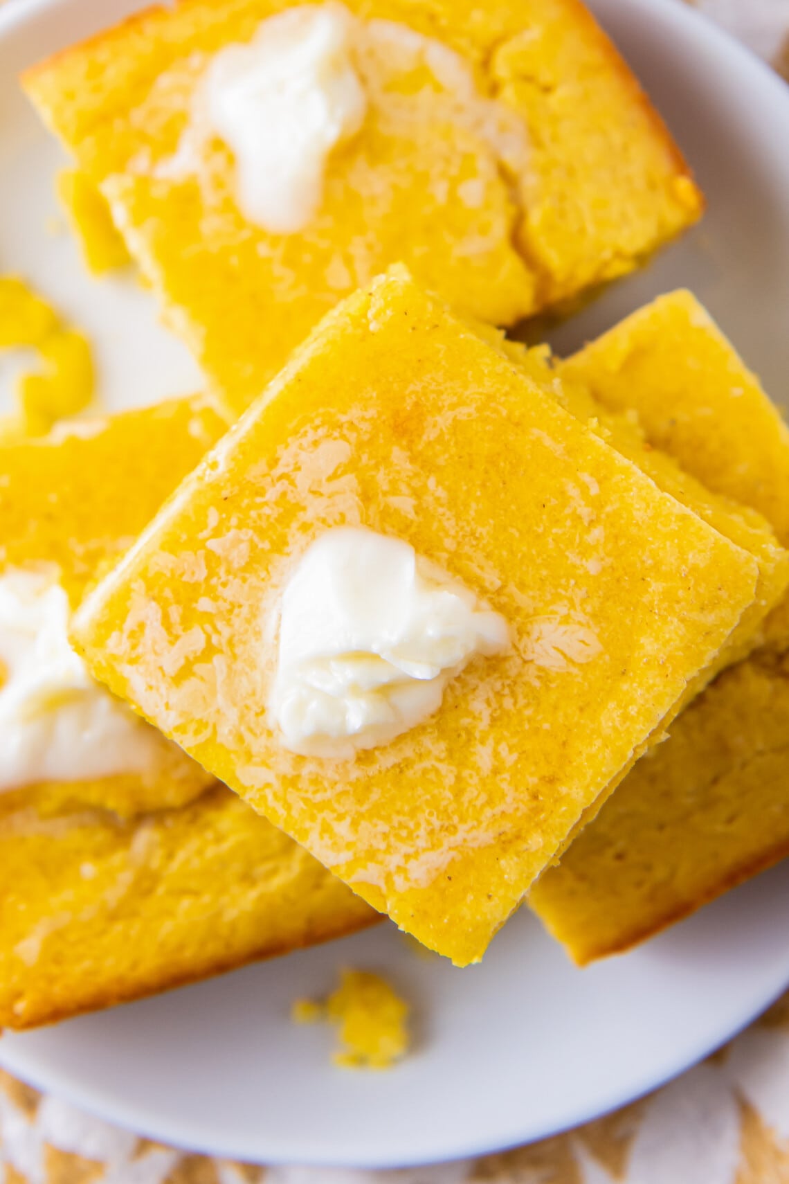 Classic Cornbread Recipe | Easy Dinner Ideas