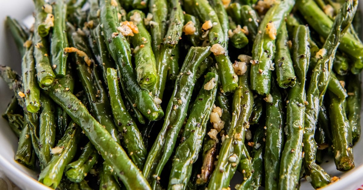 roasted green beans with minced garlic