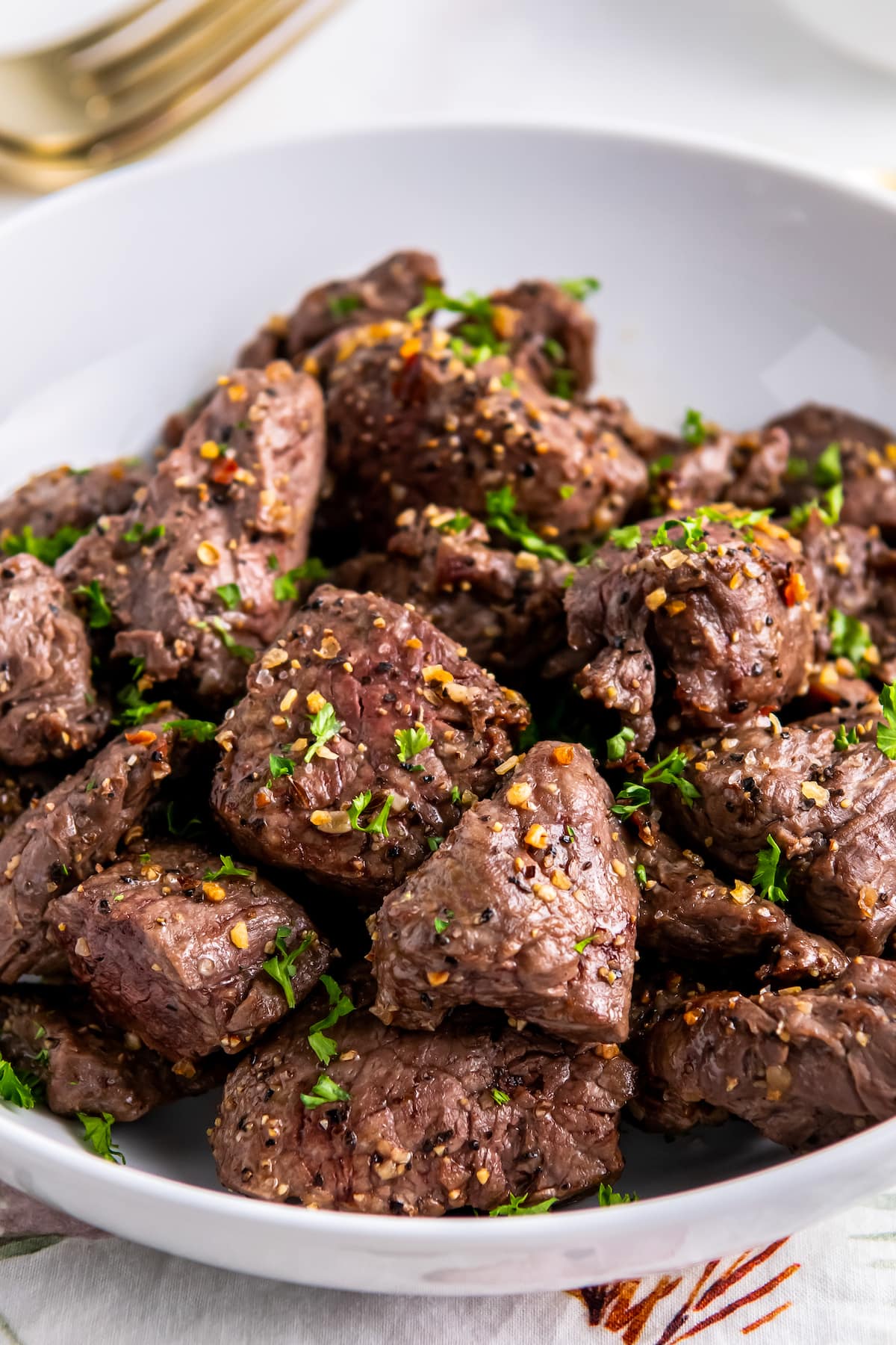 seasoned air fryer steak bites