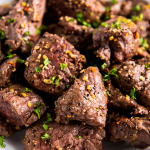 seasoned air fryer steak bites