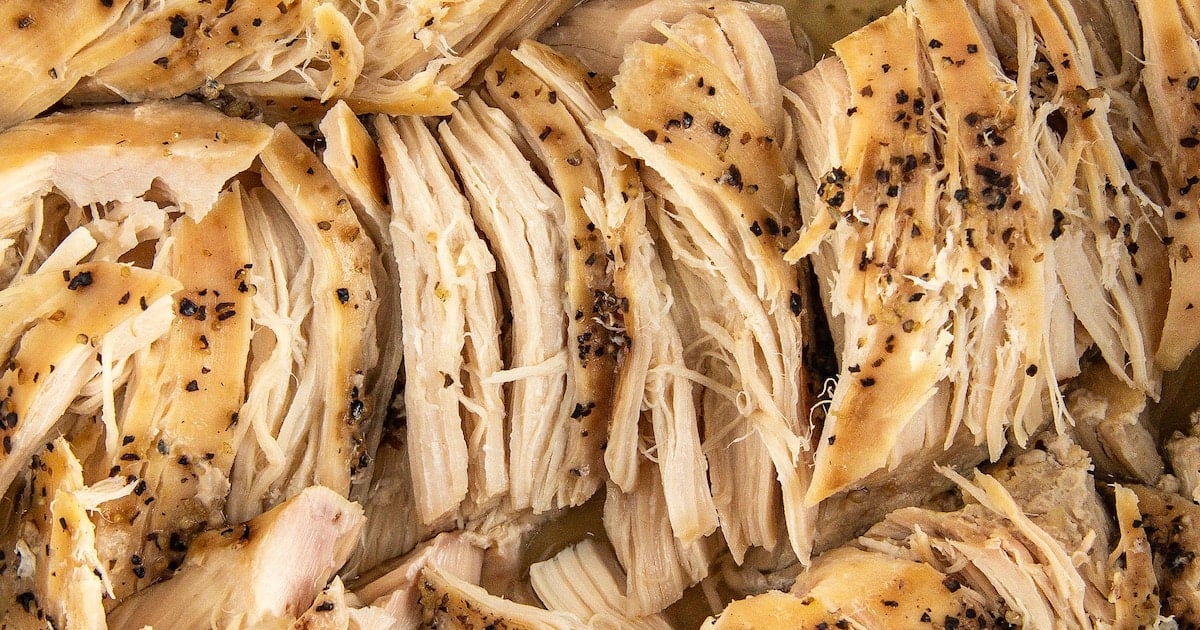 Shredded chicken seasoned with salt and pepper.