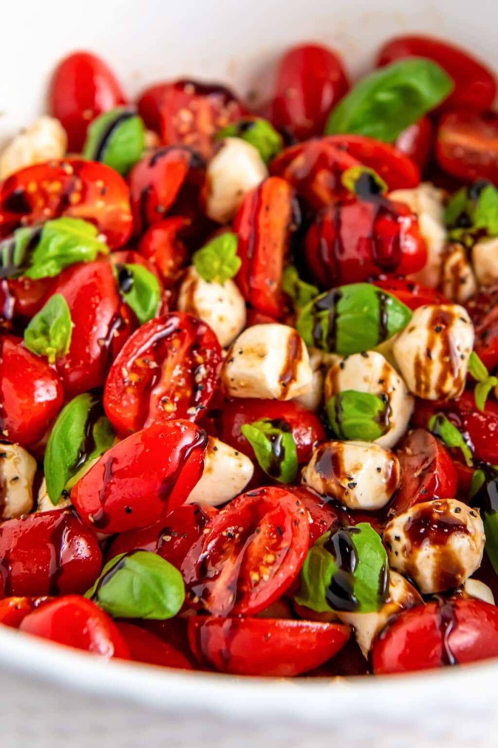 Cherry Tomato Caprese Salad Easy Dinner Ideas