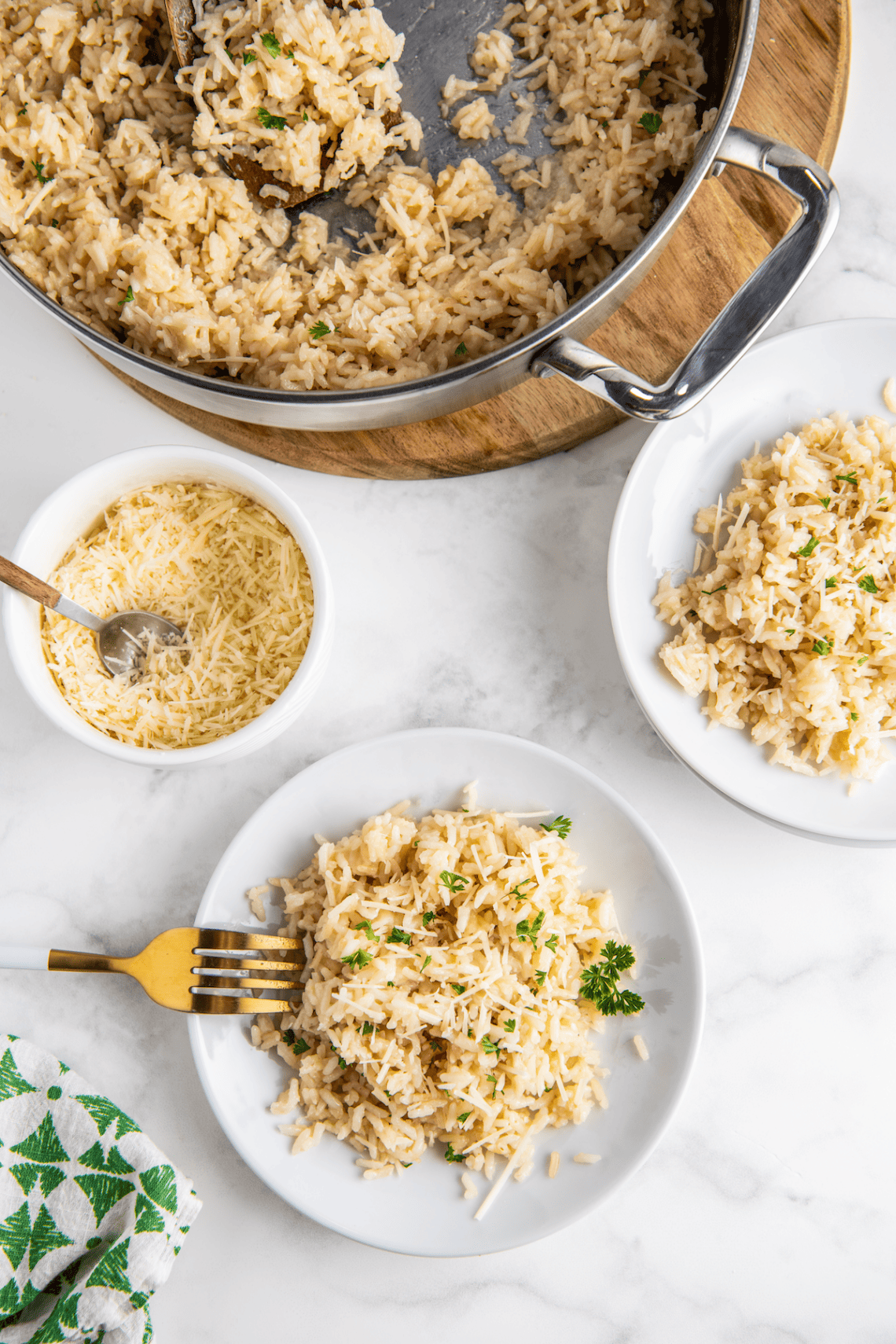 Best Garlic Parmesan Rice Recipe in 20 Mins! Easy Dinner Ideas