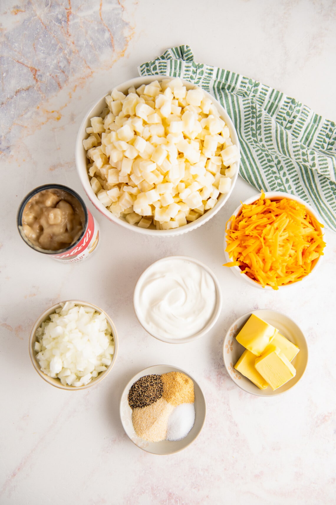 Crockpot Cheesy Potatoes | Easy Dinner Ideas
