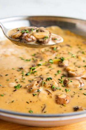 Creamy Mushroom Sauce for Steak | Easy Dinner Ideas