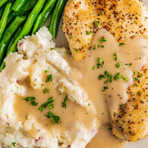 Best Homemade Chicken Gravy Recipe | Easy Dinner Ideas