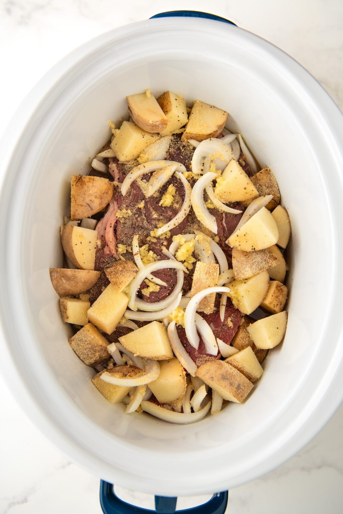 Easy Crockpot Steak and Potatoes | Easy Dinner Ideas